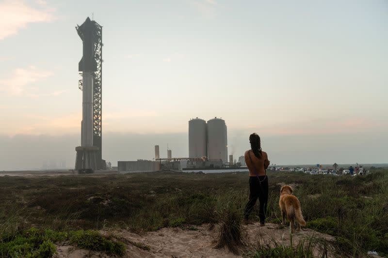 SpaceX's next-generation Starship spacecraft prepares for a third launch