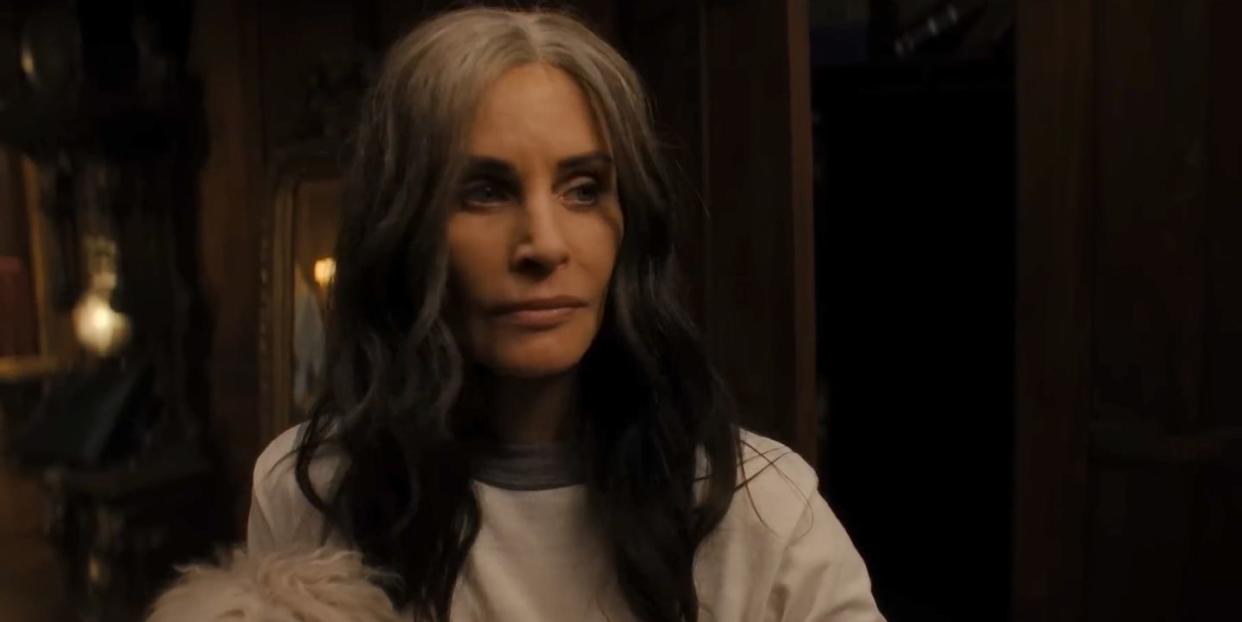 courteney cox, shining vale season 2 trailer