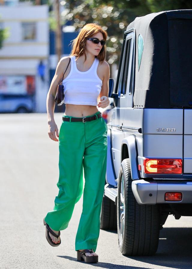 Kendall Jenner Wore the Perfect Baggy Pants for Spring