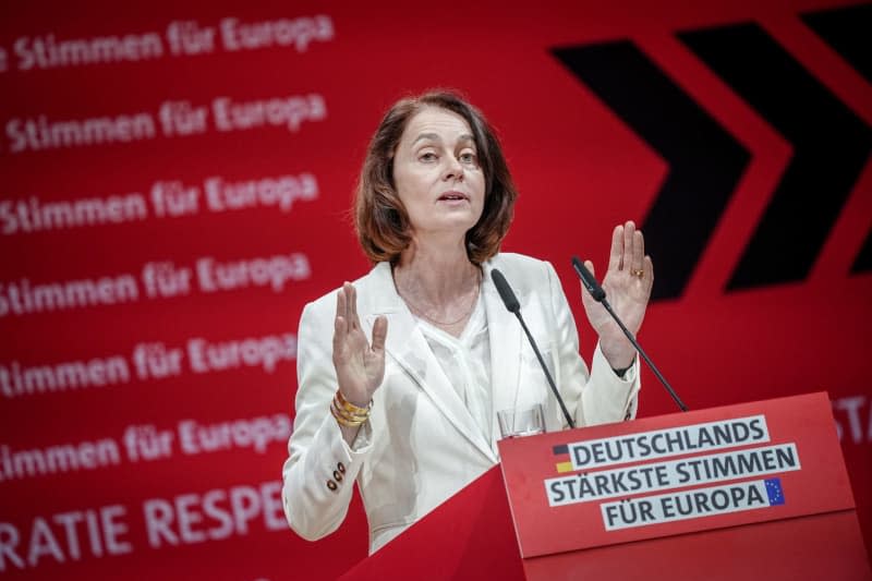 Vice-President of the European Parliament and designated top candidate for the European election Katarina Barley speaks during the SPD European Delegates' Conference. Kay Nietfeld/dpa