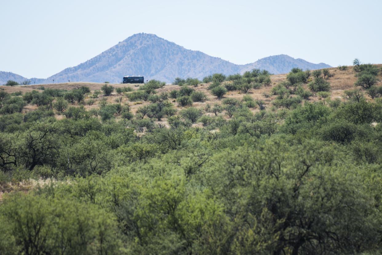 Arivaca, Arizona, is a small town of just&nbsp;695 people. Its residents have found their own ways to help desperate people crossing the border with Mexico. (Photo: Damon Dahlen/HuffPost)