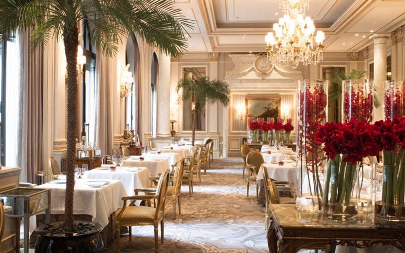 Le Cinq at Four Seasons George V, Paris