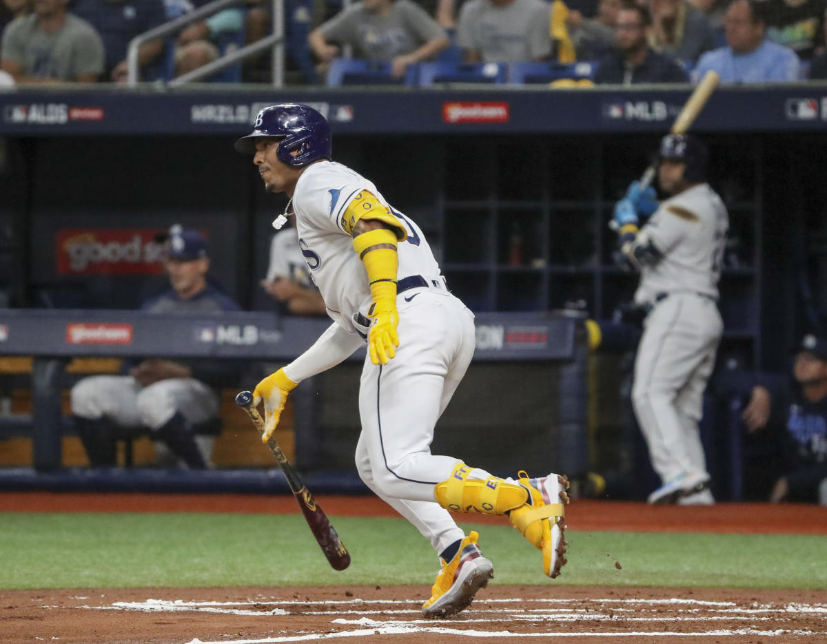 Red Sox-Rays: Hunter Renfroe's throw wins the game (video