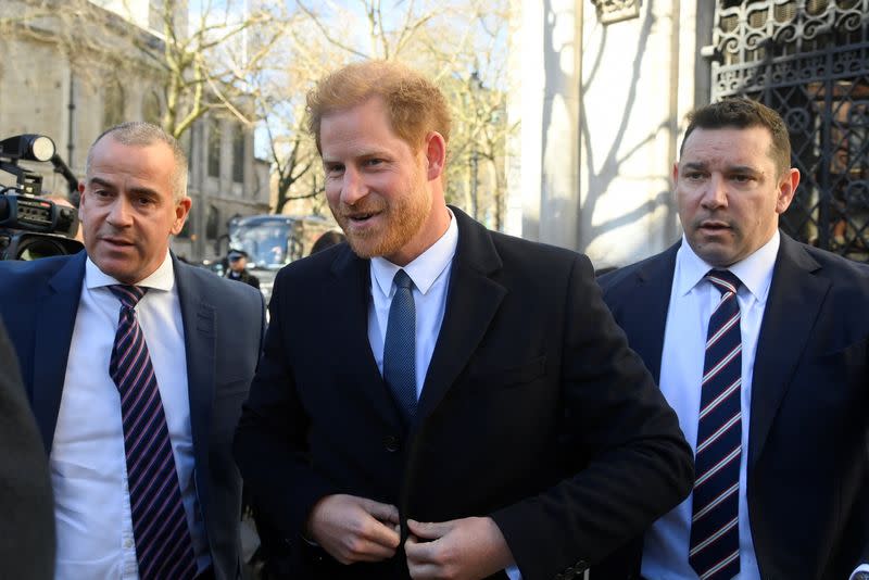 UK paper group bids to throw out Prince Harry and others' privacy lawsuits