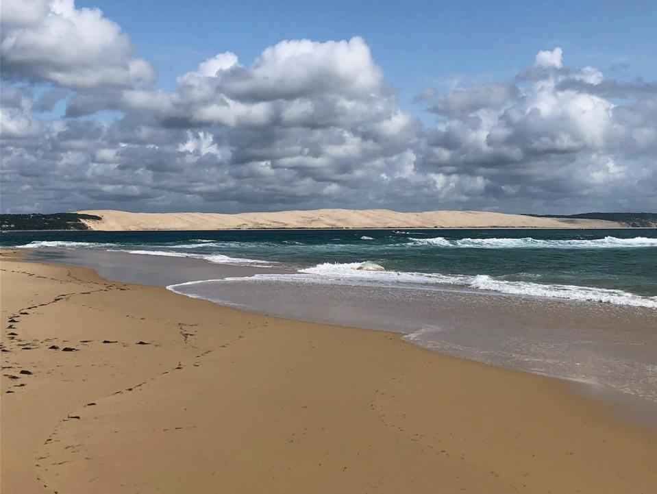 Shot of the beach and ocean in Cap-Ferret, France