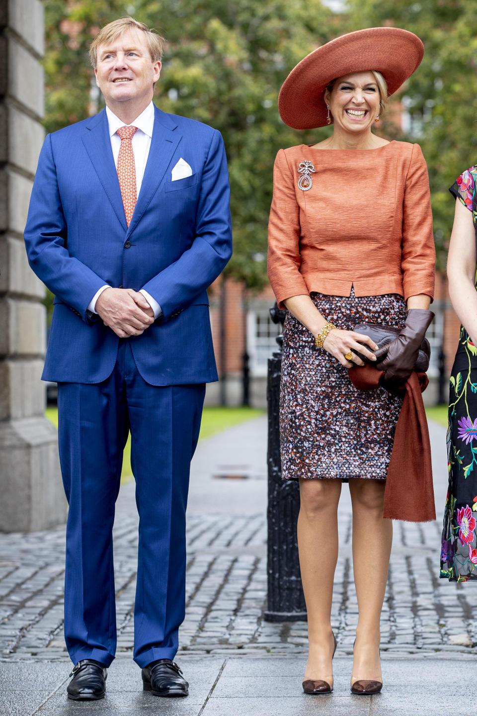 DUBLIN, IRELAND - JUNE 13: King Willem-Alexander of The Netherlands and Queen Maxima of The Netherlands vist the Long Room Library in the Trinity College where they get information about the Irish independence proclamation from 1916 in Dublin during day two of a three-day State visit to Ireland by the Dutch royals on June 13, 2019 in Dublin,Ireland. (Photo by Patrick van Katwijk/Getty Images)