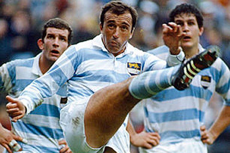 Hugo Porta, un fuera de serie también en su conducta: en una época muy brusca del rugby, el apertura era un modelo de juego limpio.