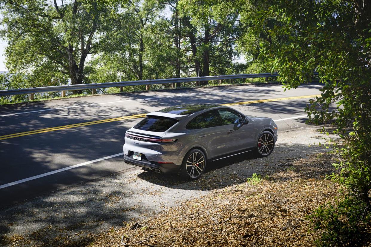 2024 porsche cayenne s coupe