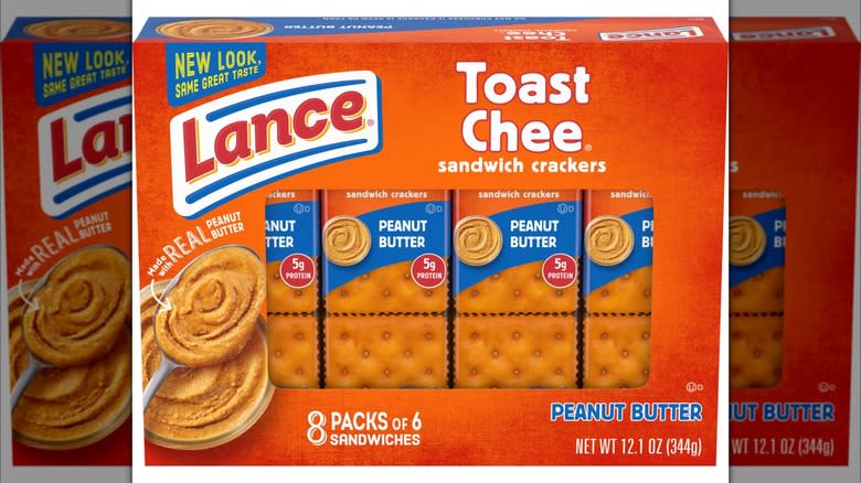 Lance Toast Chee sandwich crackers box