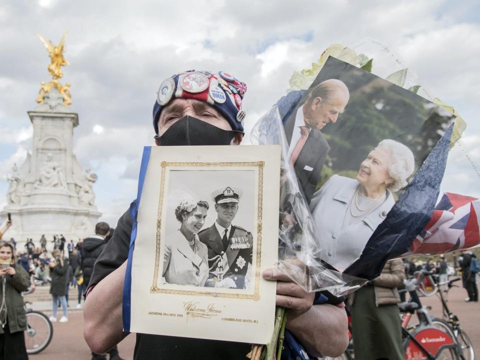 Royal superfan John Loughrey outside Buckingham Palace, London, following the announcement of the death of the Duke of Edinburgh at the age of 99.