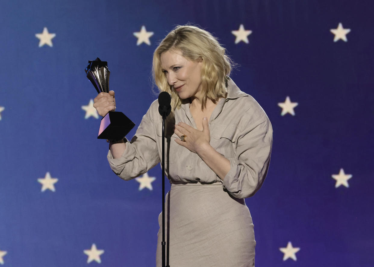 LOS ANGELES, CALIFORNIA - JANUARY 15: Cate Blanchett accepts the Best Actress award for 