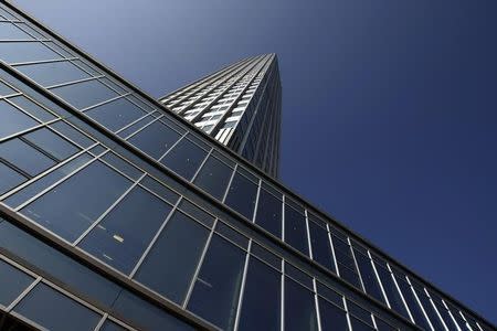 Outside view shows the headquarters of the European Central Bank (ECB) in Frankfurt September 18, 2008. REUTERS/Alex Grimm