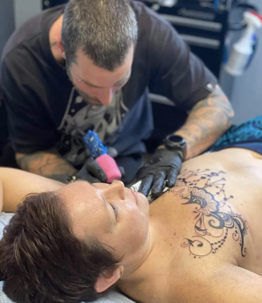 Erica Hawkshaw got a mastectomy tattoo. (Photo via Erica Hawkshaw)