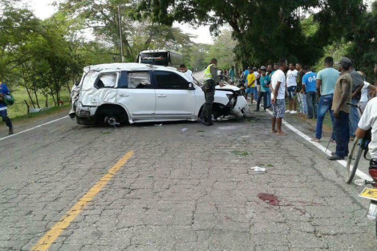 Así quedó la camioneta en que viajaba el cantante/Instagram/El Espectador