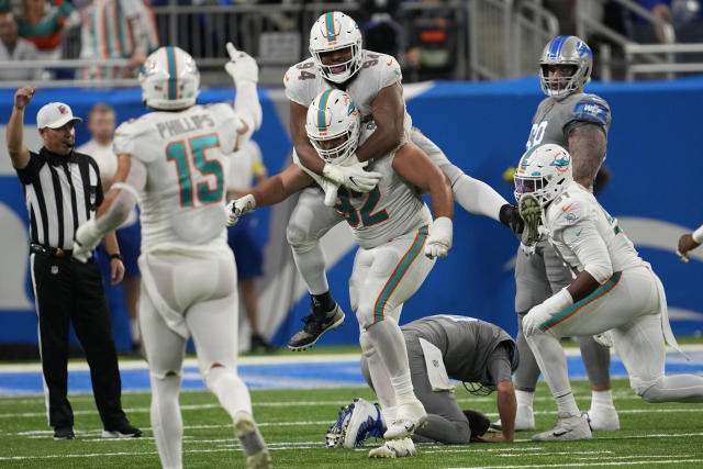 Tagovailoa aids Dolphins' turnaround in 31-27 win over Lions, Taiwan News