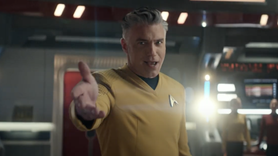 Anson Mount's Captain Pike singing in Star Trek: Strange New Worlds' musical episode