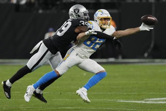 Chargers still believe in Staley after historic 63-21 loss to