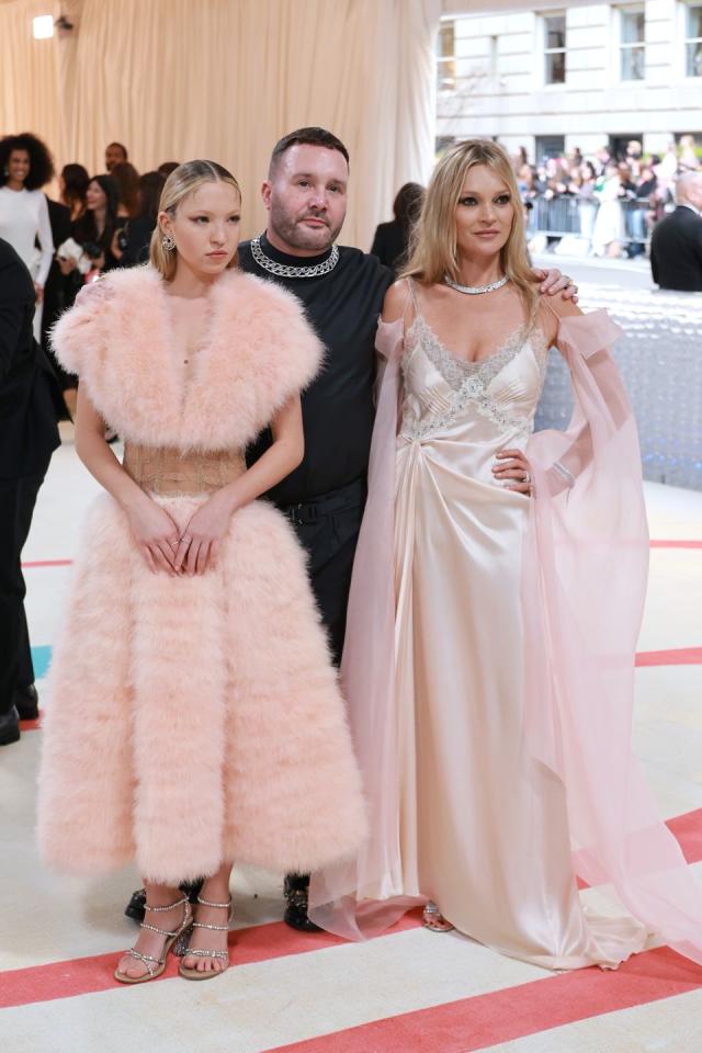 Kate and Lila Moss look luxe in silk, feathered Fendi at 2023 Met Gala