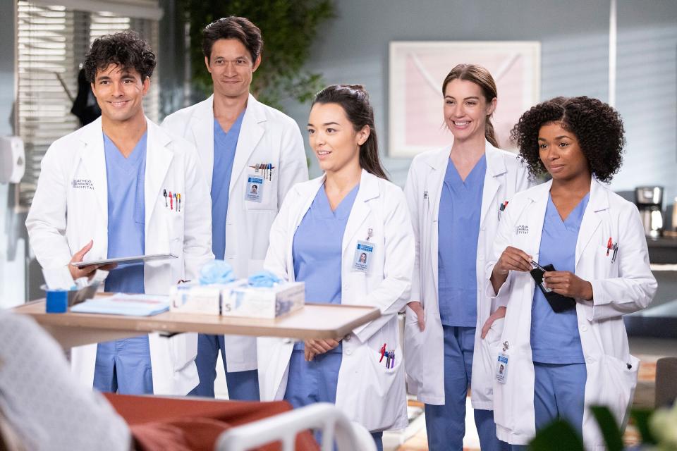 Grey's Anatomy NIKO TERHO, HARRY SHUM JR., MIDORI FRANCIS, ADELAIDE KANE, ALEXIS FLOYD