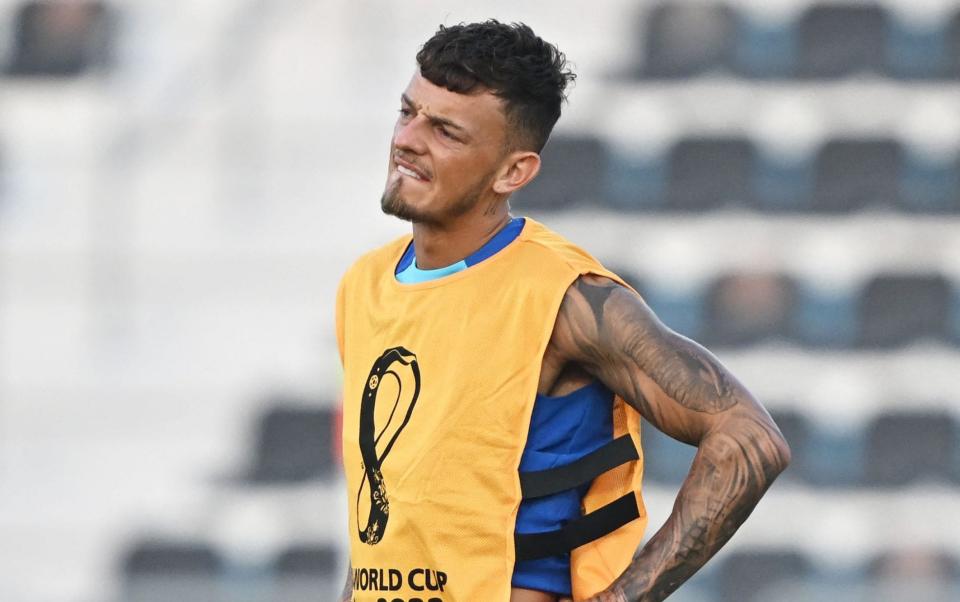 England's defender Ben White takes part in a training session at the Al Wakrah SC Stadium in Al Wakrah, south of Doha, on November 20, 2022, on the eve of the Qatar 2022 World Cup football tournament Group B match between England and Iran - Paul ELLIS / AFP