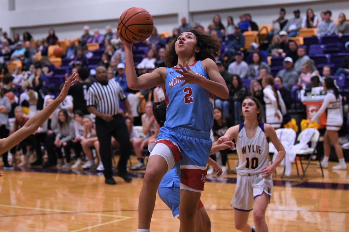 Aaliyah Chavez, No. 1 basketball recruit in 2025, lists Texas among top six schools