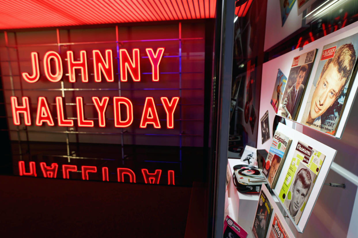 L’exposition dédiée à Johnny Hallyday ouvre ses portes à Paris. 