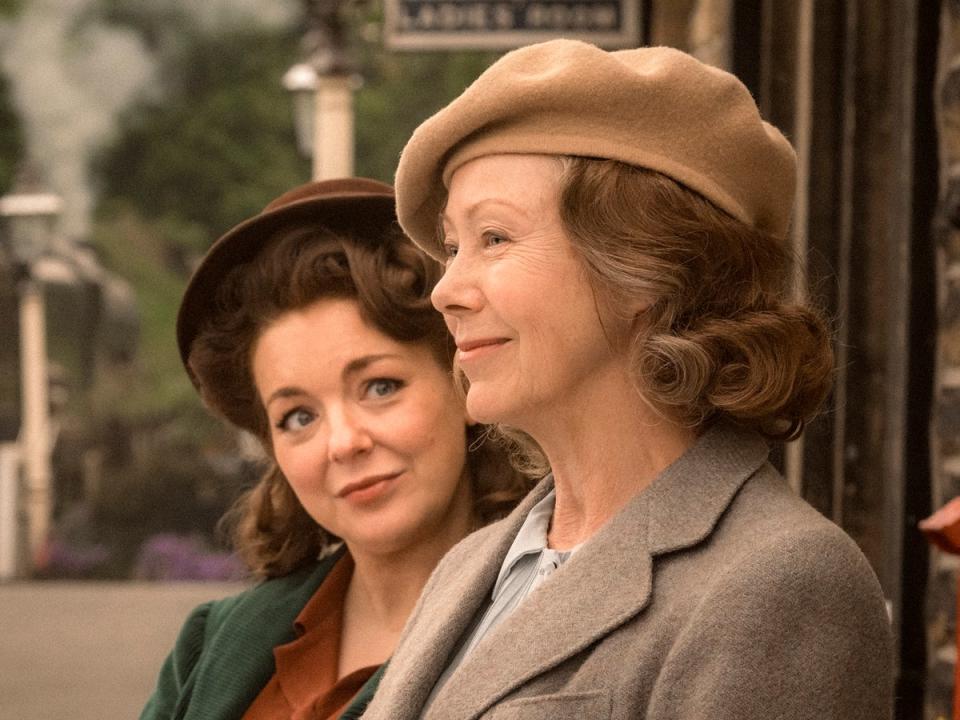 Sheridan Smith and Jenny Agutter in ‘The Railway Children Return’ (Studio Canal)