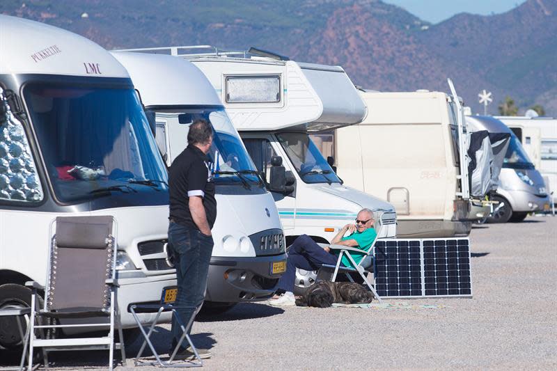 Imagen de autocaravanas en un parquing. EFE/Archivo