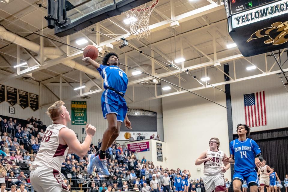 Former Father Tolton (Missouri) standout Aaron Rowe is now a member of Link Academy which will play on Saturday in the 48 Hours of Basketball event at Greenwood Laboratory School in Springfield.