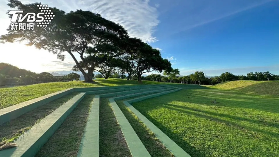 &#x0053f0;&#x004e2d;&#x00540e;&#x0091cc;&#x0074b0;&#x004fdd;&#x00516c;&#x005712;&#x008a2d;&#x007f6e;&#x008eca;&#x006cca;&#x005c08;&#x005340;&#x00ff0c;&#x006709;47&#x00500b;&#x005c08;&#x007528;&#x008eca;&#x004f4d;&#x00ff0c;&#x00958b;&#x00653e;&#x006c11;&#x00773e;&#x00514d;&#x008cbb;&#x004f7f;&#x007528;&#x003002;