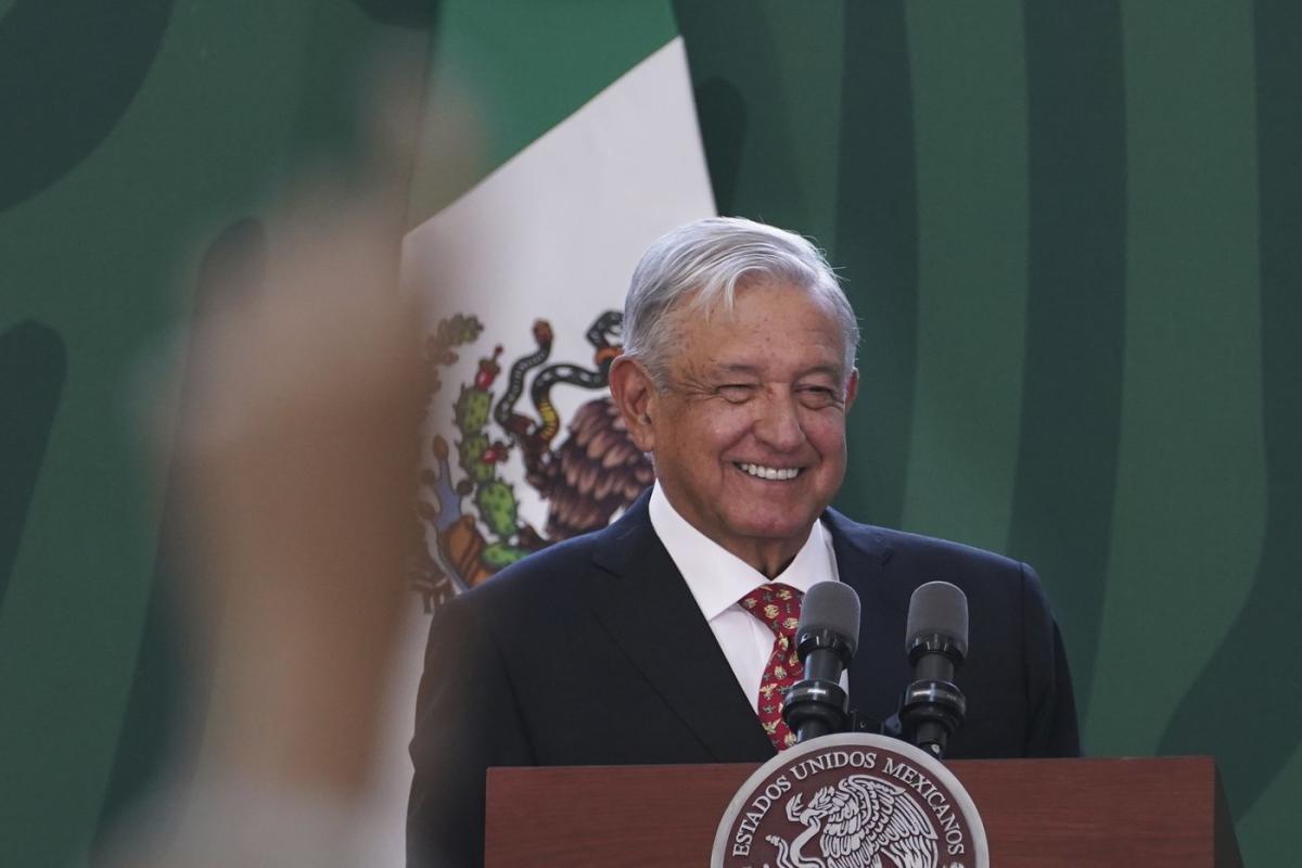 Mexico’s president touts austerity on his way out of office but lavishes largesse on friends