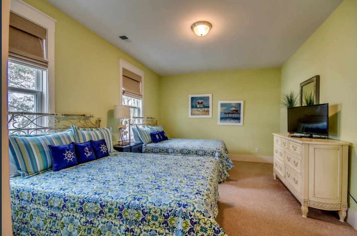 Bedroom at the North Beach Resort and Villas in North Myrtle Beach. Screenshot of listing. January 5, 2022.