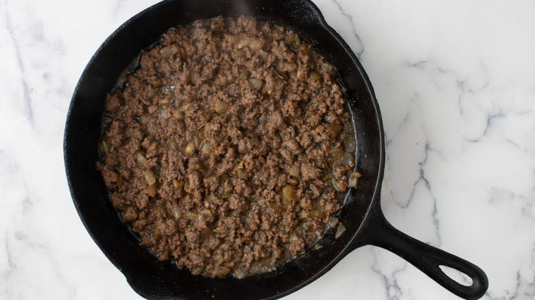 ground beef in frying pan