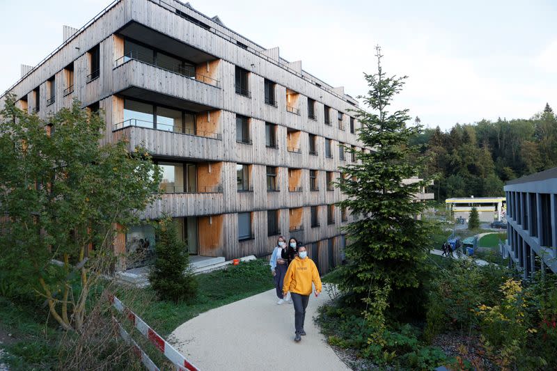 Ecole Hoteliere de Lausanne students were put under quarantine in Lausanne