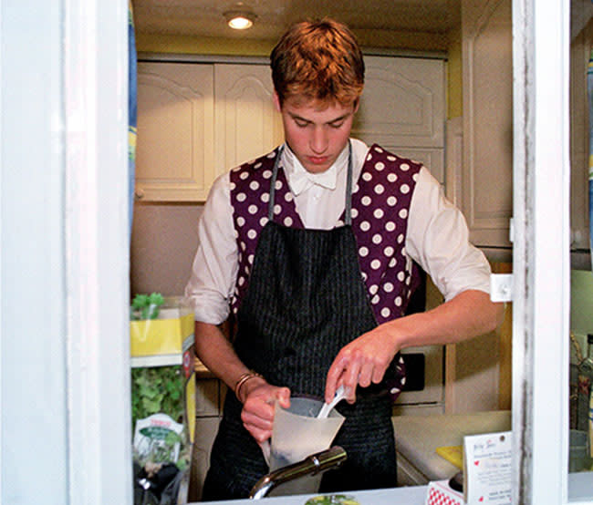 Prince William at Eton College making food