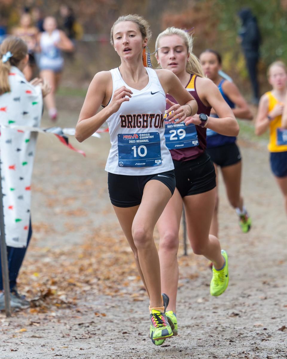 Brighton's Elle Bissett (10) had the fastest girls cross country time in Livingston County in 2023.