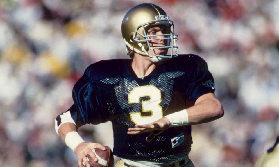 Unknown date 1992; South Bend, IN, USA; FILE PHOTO; Notre Dame Fighting Irish quarterback Rick Mirer (3) in action at Notre Dame Stadium during the 1992 season. RVR Photos-USA TODAY Sports