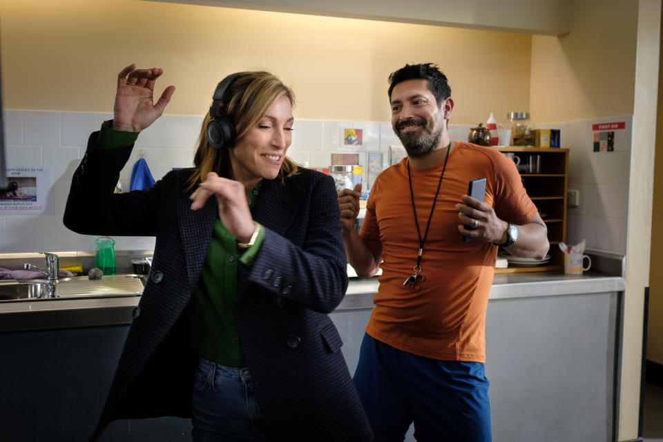 Claudia Karvan and Ricardo Scheihing dancing in Bump