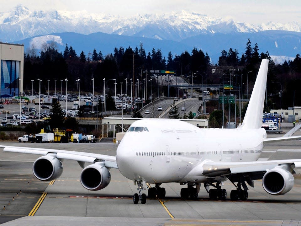 A Boeing 747-8i.