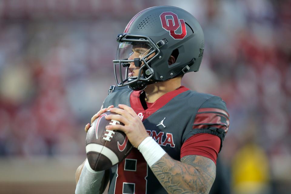 Dillon Gabriel thought he was heading to the NFL, but after meetings with agents and family, he switched course and instead transferred to Oregon.