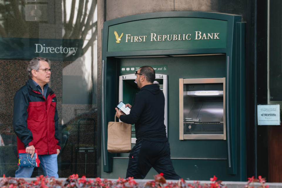 Dozens of customers lined up outside of a First Republic Bank in southern California on March 11 eager to withdraw their funds in the wake of the collapse of Silicon Valley Bank.<span class="copyright">Dania Maxwell–Los Angeles Times via Getty Images</span>