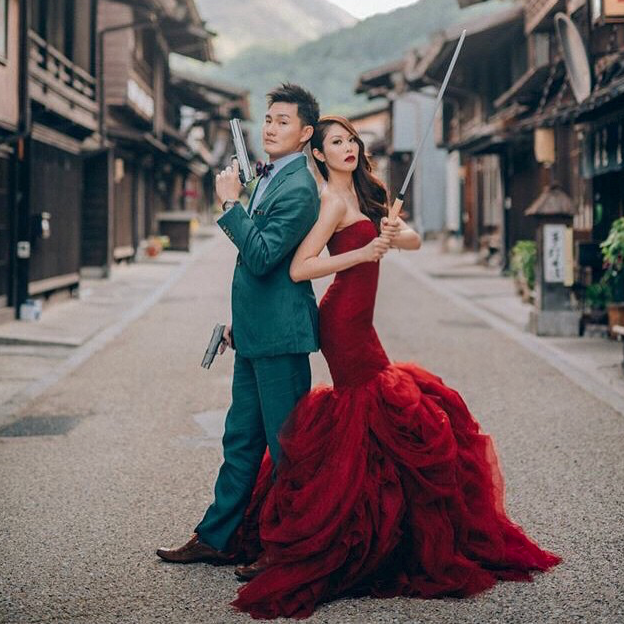 The pair also did a Mr & Mrs Smith themed photo shoot to celebrate their love. Photo: Melvin, Multifolds Photography.