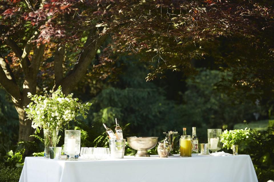 A Dreamy Dinner Party in the Garden