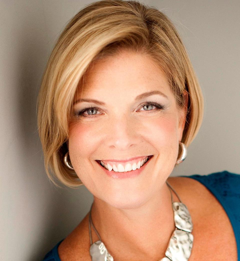 Debbie Peterson, of Getting to Clarity in Erie, is a keynote speaker, career mentor and mastermind host advancing and supporting women and emerging leaders in business.