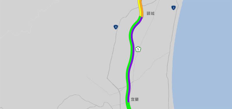 收假日不到上午10點，國5就出現紫爆。（圖／翻攝自1968路網）