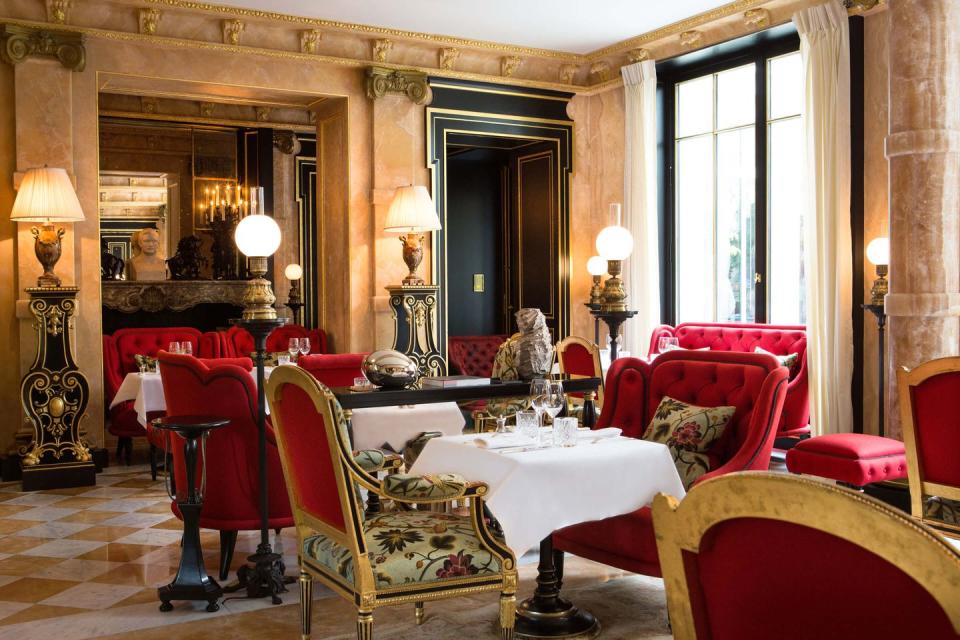 The 35 Best Hotels in Paris to Book Right Now