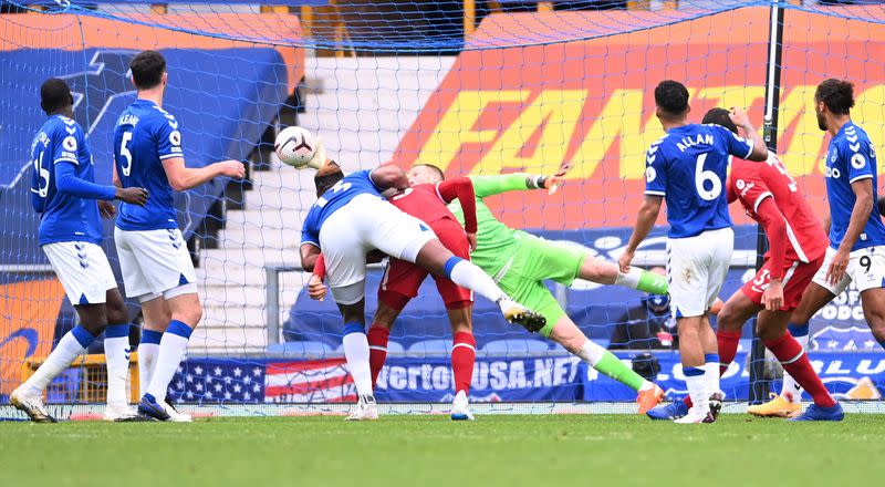 Premier League - Everton v Liverpool