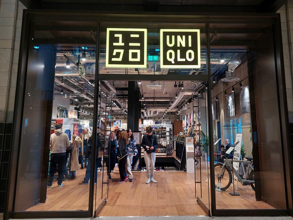 Uniqlo in Battersea Power Station