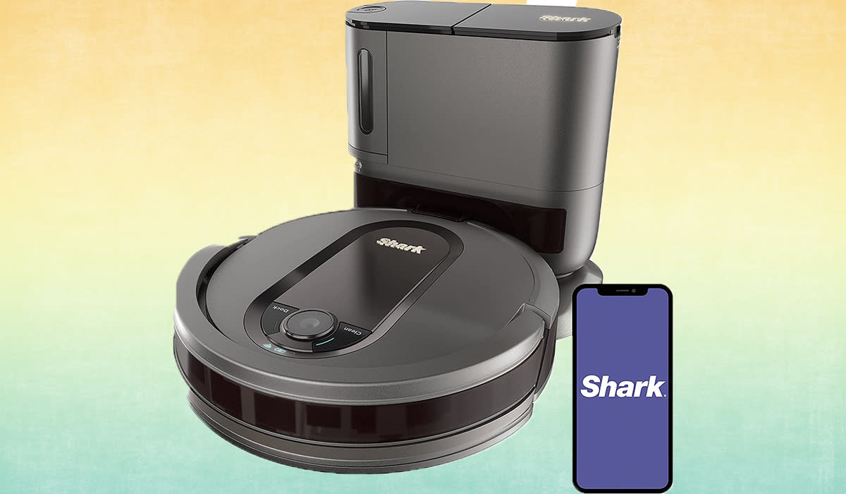 Save big on this smart vac. (Photo: Amazon)