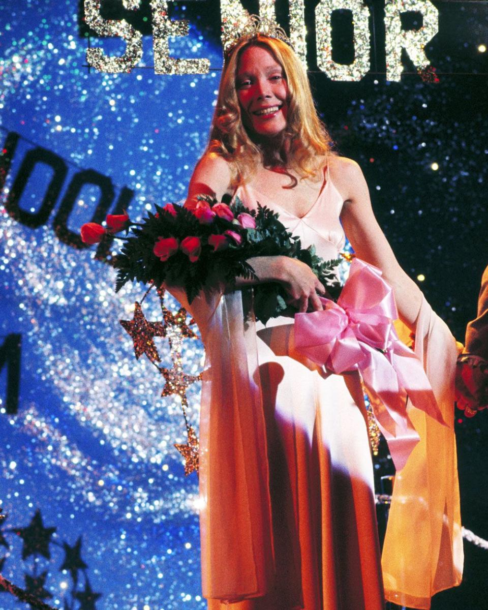 108 Iconic Movie Dresses: Sissy Spacek